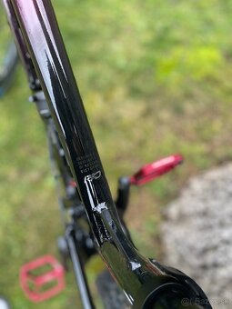 Kellys Swag 30, garnet red veľ. L - 8