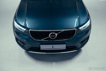 Volvo XC40 T2 Momentum, 2022, len 26 000 km, ako nové, DPH - 8