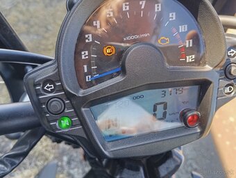 Kawasaki vulcan 650 S - 8