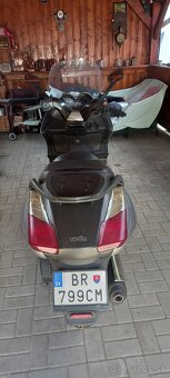 Aprília Atlantic 125 - 8
