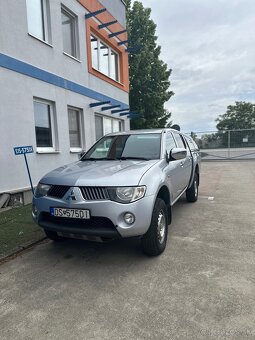 Mitsubishi L200 - 8