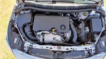 Opel Astra K - 8