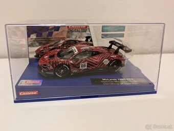 Autíčka na autodráhu Carrera Evolution/D132 - 8