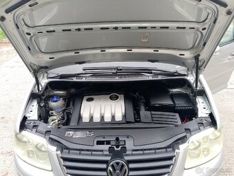 Volkswagen Touran 1,9 TDI Comfortline - 8