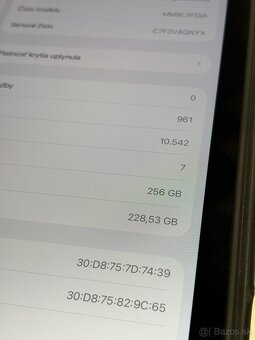 iPad Air 2022 (5. generácia) 256 GB - 8