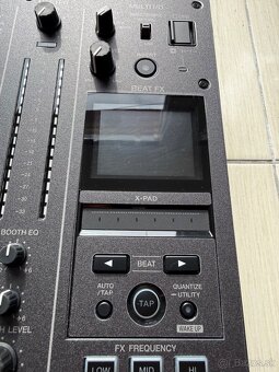 Pioneer djm a9 - 8