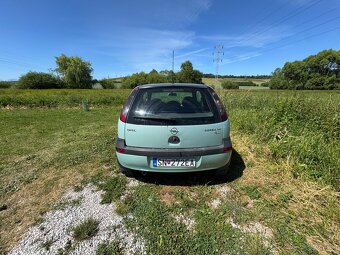 Opel Corsa C 1.4 16V 66kw - 8