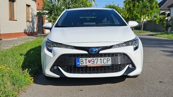 Toyota Corolla 1,8 Hybrid E-Cvt kombi 75000km kúpené SK DPH - 8