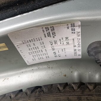 Rozpredam Audi a4 b8 sedan 2.0tdi 105kw - 8