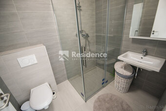 Dvojizbový byt s terasou v areáli Victory Port na prenájom - 8