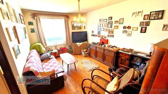 MALÁ HRADNÁ - starší domček / pekná záhrada - 8