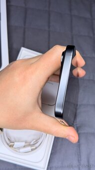 Apple iPhone 15 Pro Max – 256 GB – Black Titanium - 8