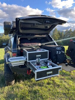 Jeep Grand Cherokee 5,7 hemi s LPG - 8