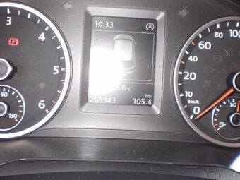 VOLKSWAGEN TIGUAN 2,0 TDI 4 x 4 103kW DSG7 r.15 - 8