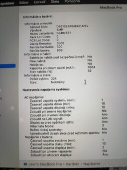Apple MacBook Pro 16" - 8
