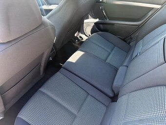 Peugeot 407 SW 1.6 HDI - 8