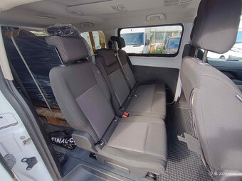 PPPeugeot Expert Combi 2.0 BlueHDi 145, L2, 106kW - 8 miest - 8