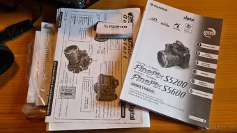 Predám fotoaparát fujifilm finepix s5600 - 8