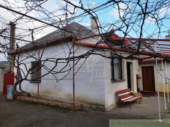 Priestranný 5 izbový gazdovský dom s veľkou záhradou, blí - 8