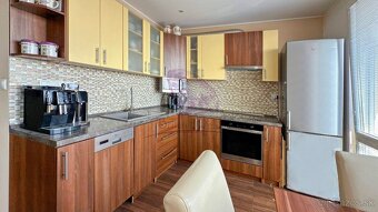 Kompletne zrekonštruovaný 3-izbový byt v centre mesta Senec - 8