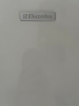 chladnička ELEKTROLUX - 8