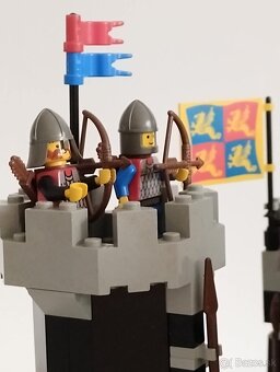 LEGO Castle 6086 Black Knight's Castle - 8