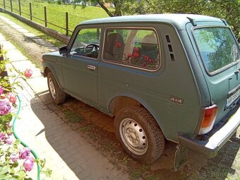 Lada Niva 1.7 - 8