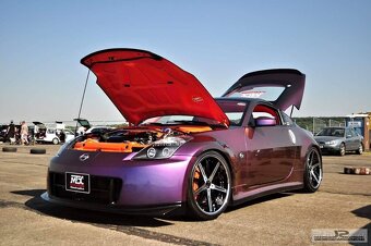 Nissan 350z - 8
