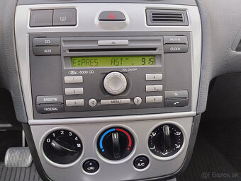 Predam Ford Fiesta 1.4benzin,62.700km,AUTOMAT - 8