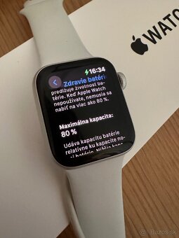 Apple watch SE 2. Generácia 40mm - 8