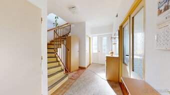 NOVINKA - 5 izbový rodinný dom s garážou, pivnicou - 8