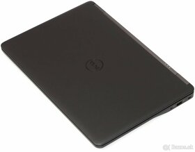 Dell Latitude E7450 - i5/ 4GB / 500GB HDD / Ultrabook / - 8