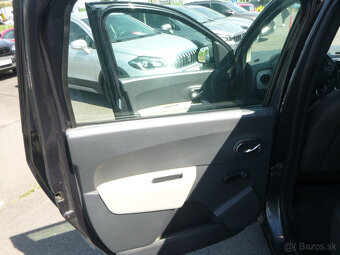 Dacia Lodgy 1,6i 2013 - 8