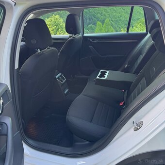 Škoda Octavia Scout 2.0 TDi 110kw 4x4 - 8