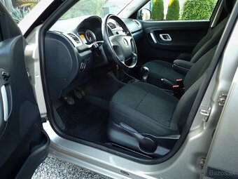ŠKODA FABIA 1.2 12V ELEGANCE BENZIN- DIGIKLIMA-VYHREV-127tis - 8