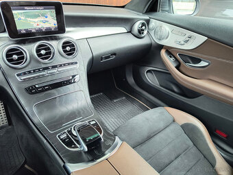 Mercedes-Benz C400 AMG 4M VZDUCH/ACC/NEZ.TOPENÍ/1.MAJ.ČR/LED - 8