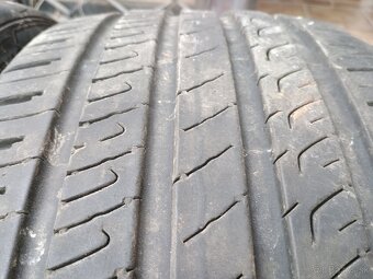 235/40R18 letné - 8