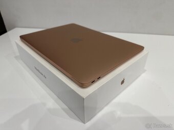 Apple macbook air 13” TOP STAV a1932 - 8