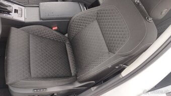 Škoda Superb combi 3 sportline 2,0tdi,,110kw.. DSG, - 8