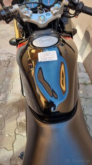 Honda CBR125R - 8