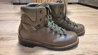 Lowa Renegade GTX Mid a celokožené Planai - 8