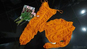 oranzovy kostym ISABEL DE PERDO - 8