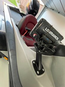 Čln/Loď Bass tracker PRO TEAM 190 - 8