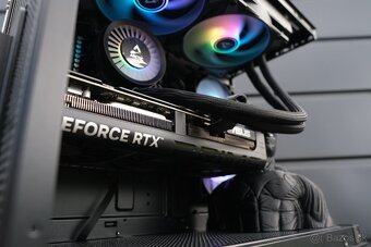 Herný PC, Ryzen 7 9800x3d, RTX 5070 Ti, 32GB RAM, SSD, 24m - 8