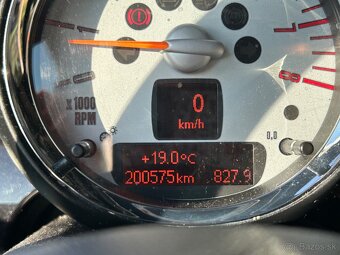 Mini One R56, 1.4i, 70kW, 2007, po servise, STK - 8