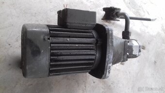 Predám hydraulické čerpadlo na prírube s elektromotorom - 8