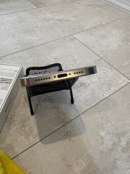 Predám,Vymením Apple iPhone 16PRO MAX 256GB - 8