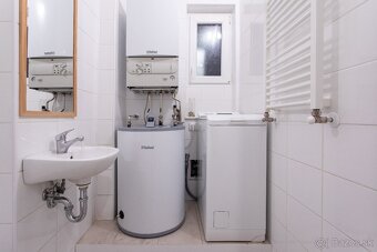 3. izb. byt s výťahom, Bratislava - Staré Mesto - 8