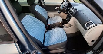 Predám Škoda Fabia II Combi 1.4 16V Zachovalá R.V.2009 - 8