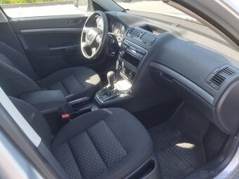 Škoda Octavia 1.6 TDI CR DPF Elegance - 8